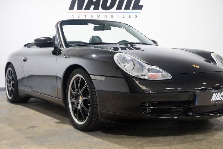 Porsche 996 Carrera 4
