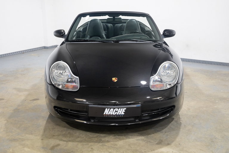 Porsche 996 Carrera 4