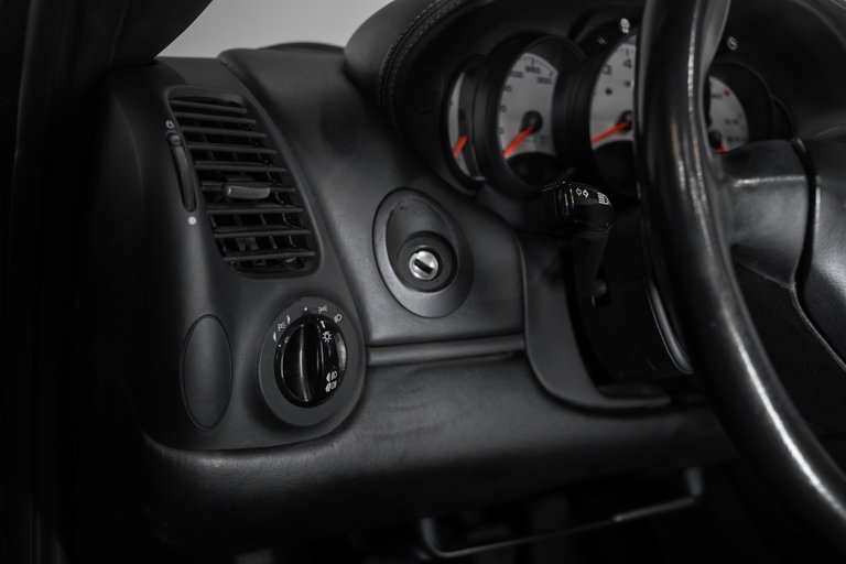 Porsche 996 Carrera 4