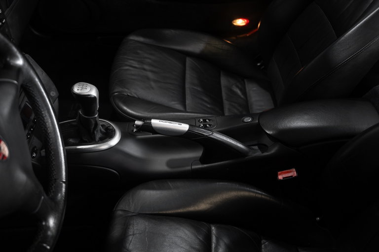 Porsche 996 Carrera 4