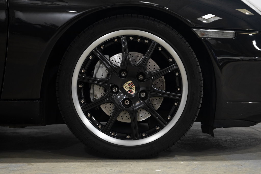 Porsche 996 Carrera 4