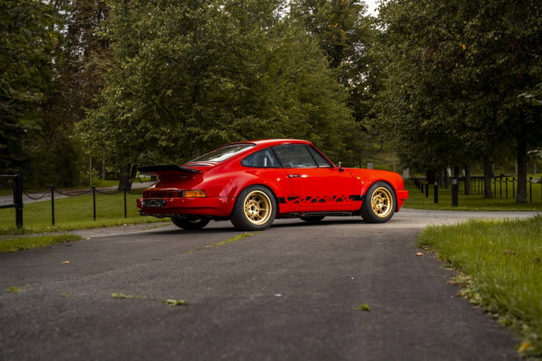 Porsche 911 Modified