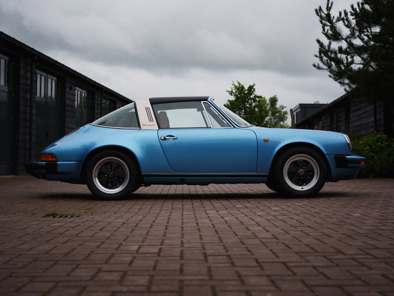 Porsche 911 SC