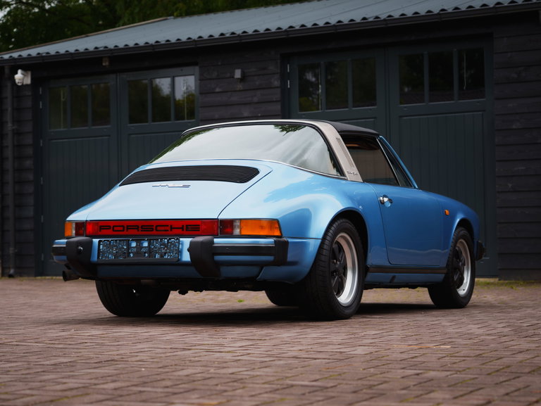 Porsche 911 SC