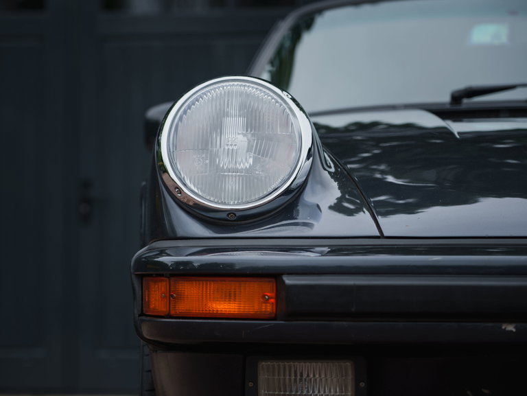 Porsche 911 Carrera 3.2 (US)