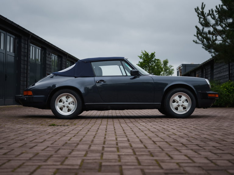 Porsche 911 Carrera 3.2 (US)