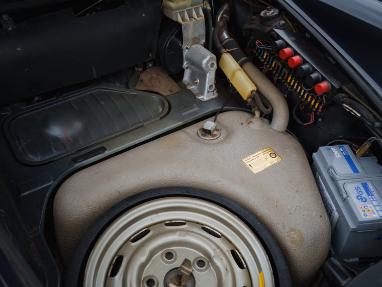 Porsche 911 Carrera 3.2 (US)