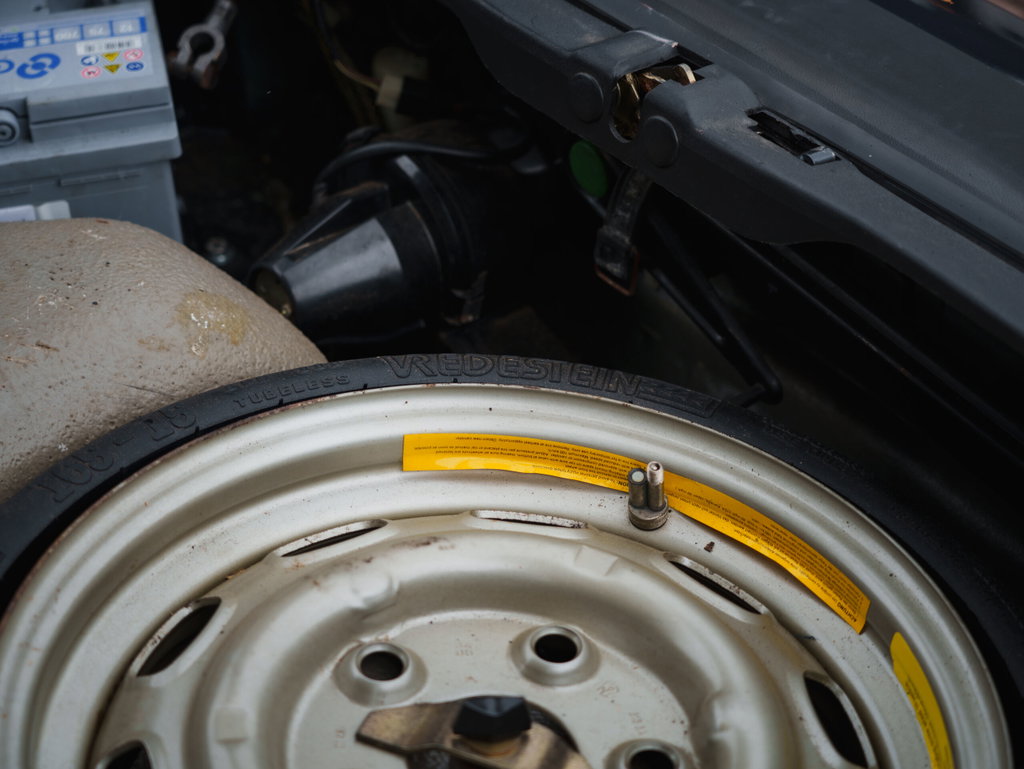 Porsche 911 Carrera 3.2 (US)