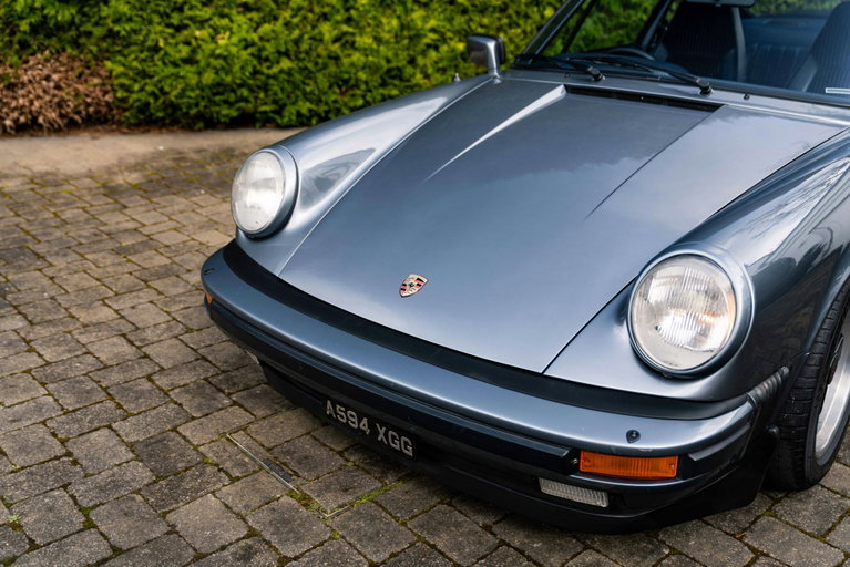 Porsche 911 Carrera 3.2