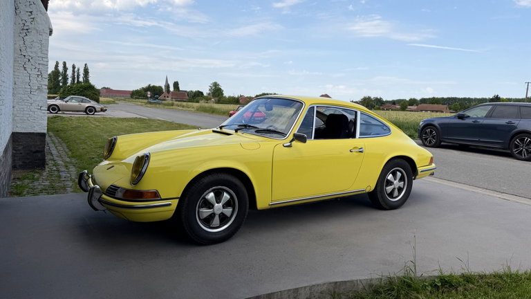 Porsche 911 T
