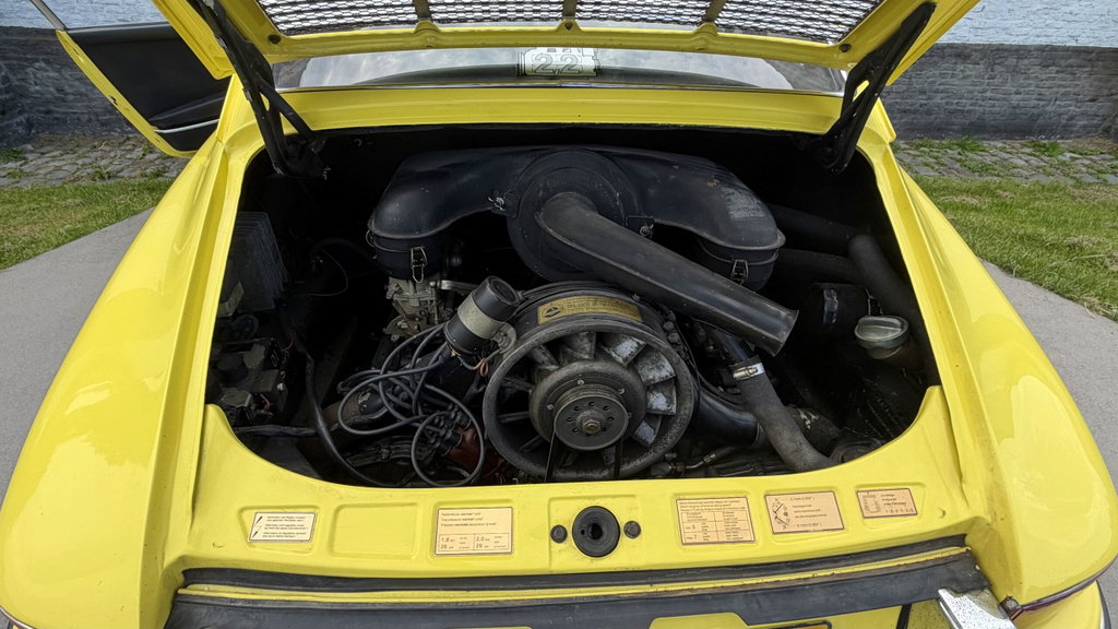 Porsche 911 T