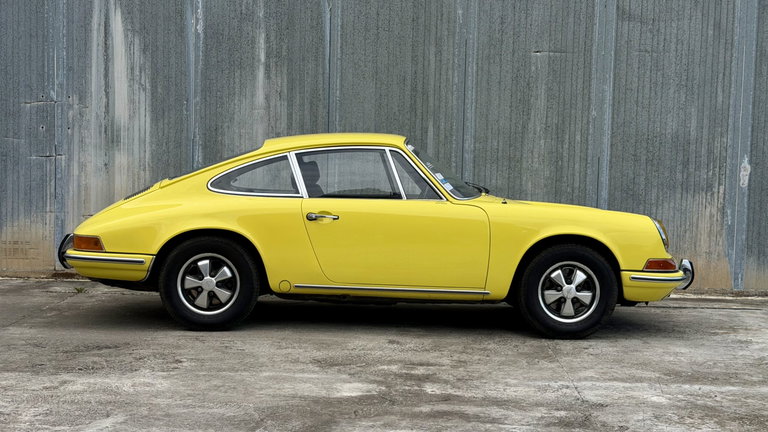 Porsche 911 T