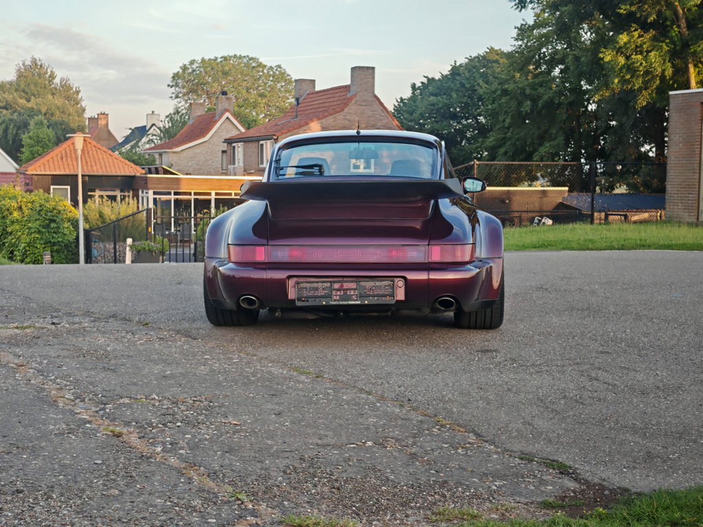 Porsche 964 Turbo