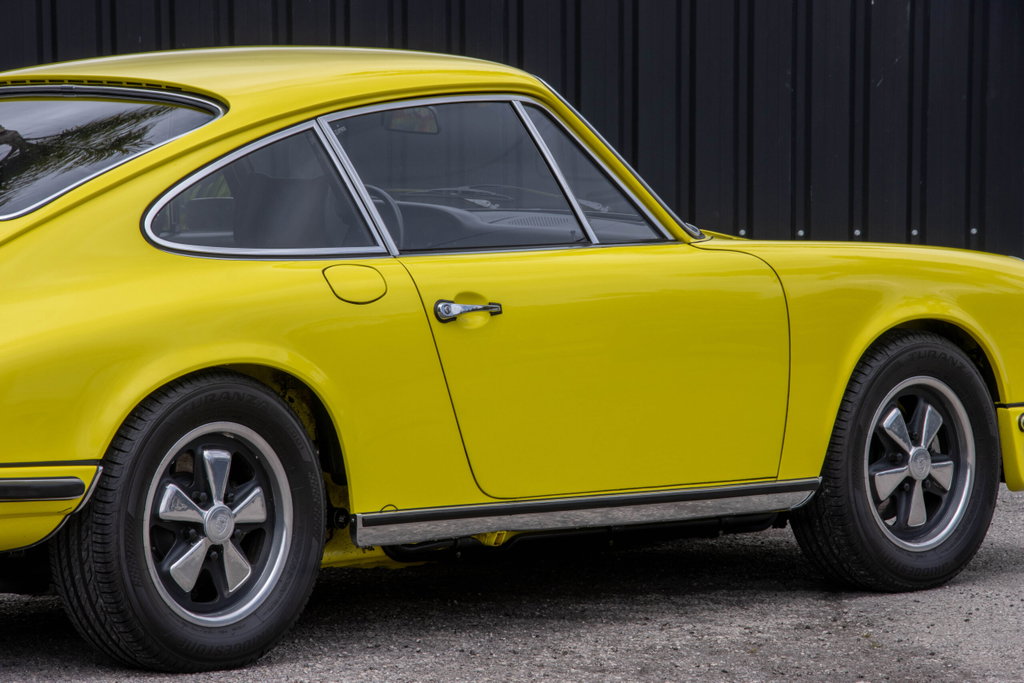 Porsche 911 S (F-Modell)