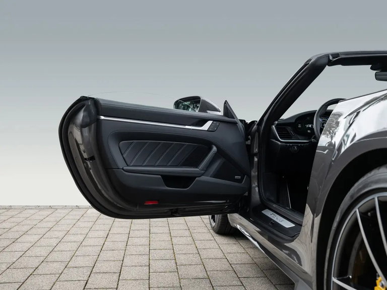 Porsche 992 Turbo S