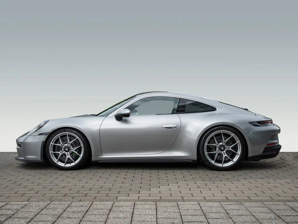 Porsche 992 GT3 Touring