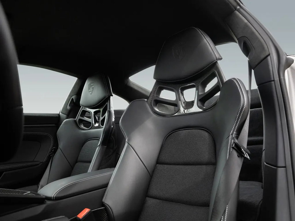 Porsche 992 GT3 Touring