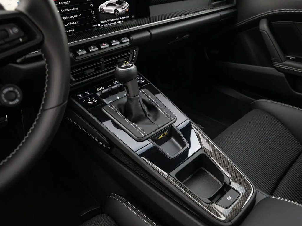 Porsche 992 GT3 Touring