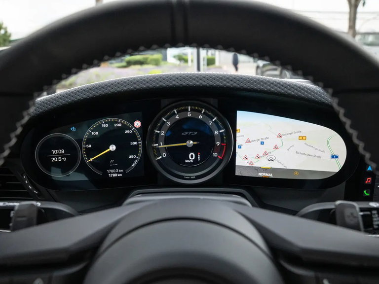 Porsche 992 GT3 Touring