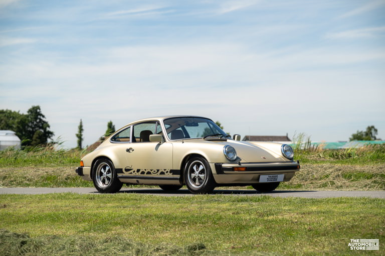 Porsche 911 Carrera 3.0