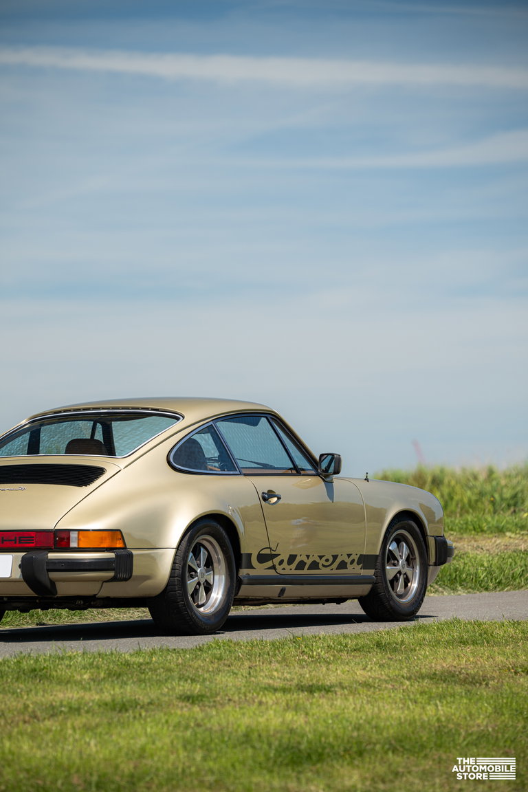 Porsche 911 Carrera 3.0