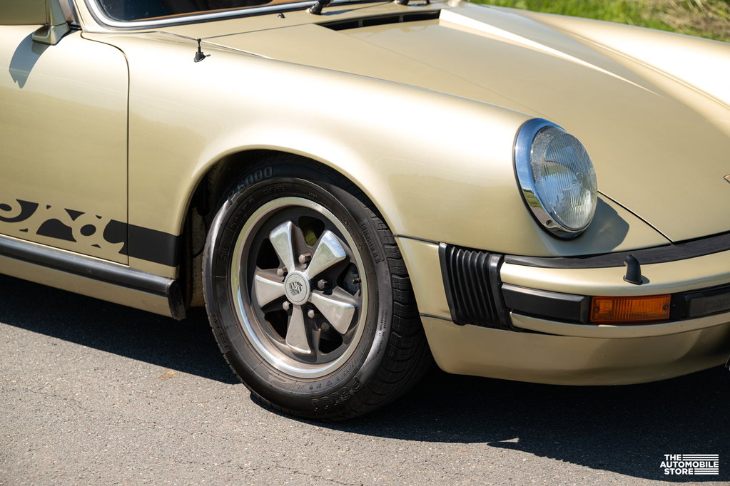 Porsche 911 Carrera 3.0