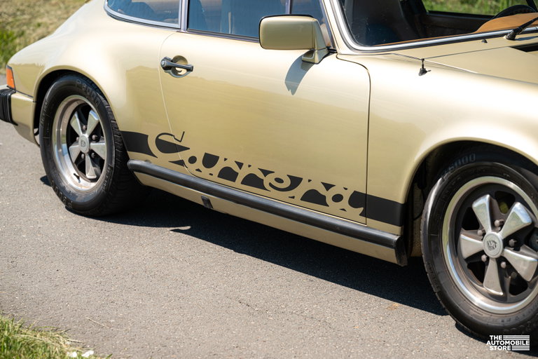 Porsche 911 Carrera 3.0