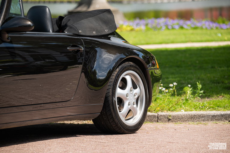Porsche 993 Carrera