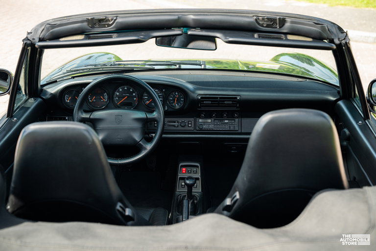 Porsche 993 Carrera