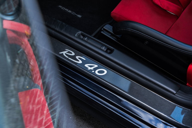 Porsche 997.2 GT3 RS 4.0