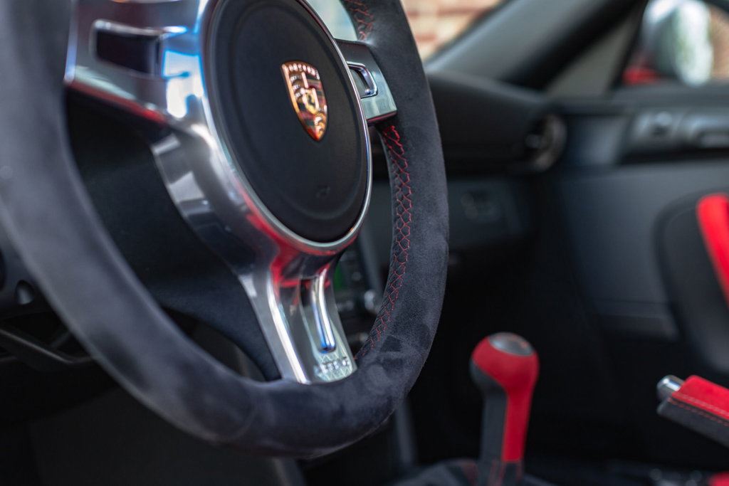 Porsche 997.2 GT3 RS 4.0