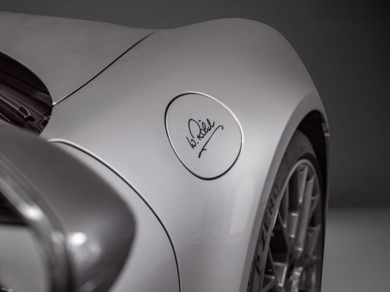Porsche 992 Carrera T