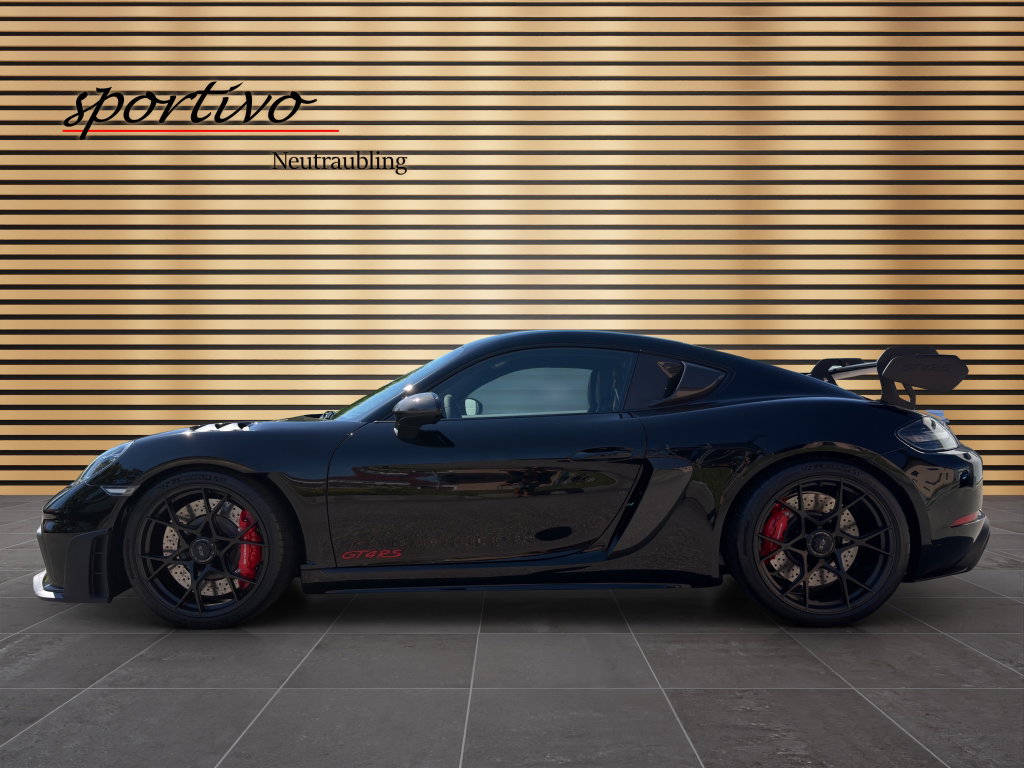 Porsche 718 Cayman GT4 RS