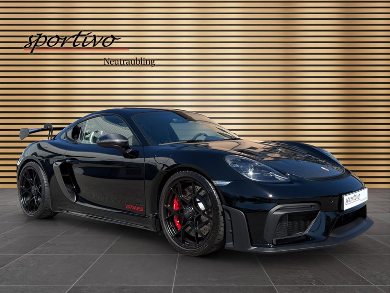 Porsche 718 Cayman GT4 RS