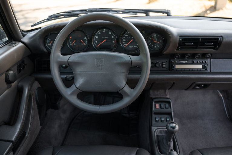 Porsche 993 Carrera 4