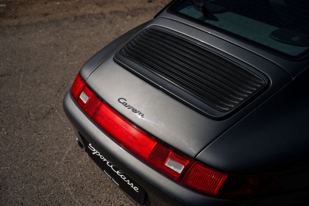Porsche 993 Carrera 4