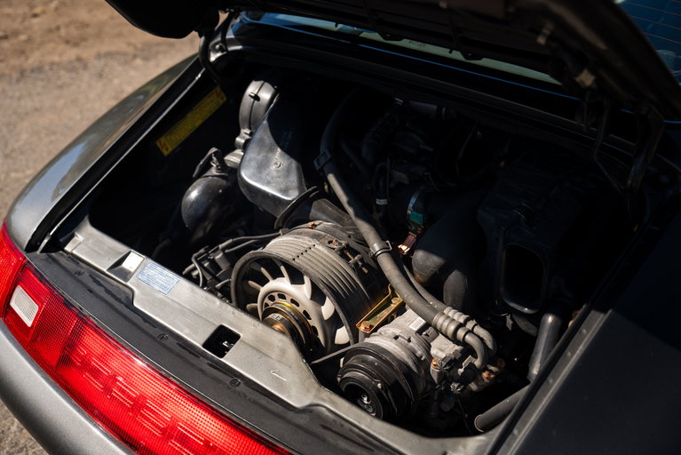 Porsche 993 Carrera 4