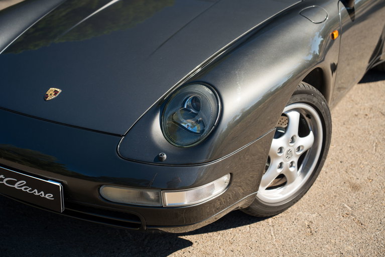 Porsche 993 Carrera 4