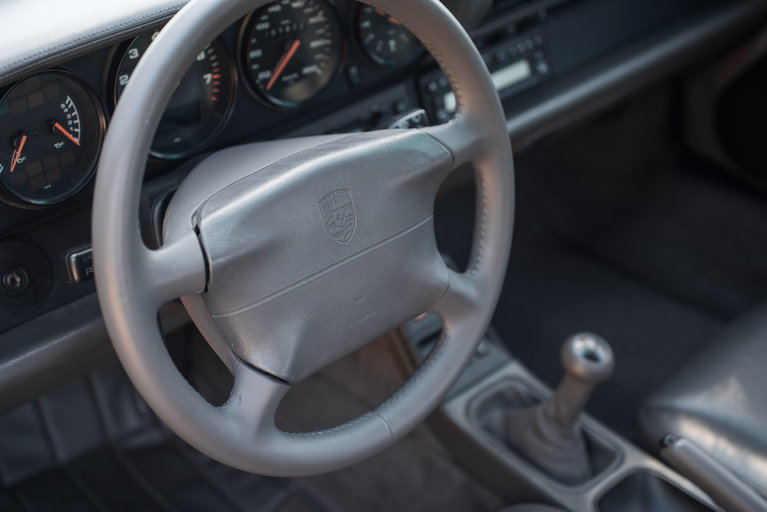 Porsche 993 Carrera 4