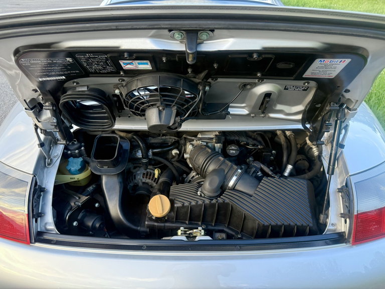Porsche 996 Carrera