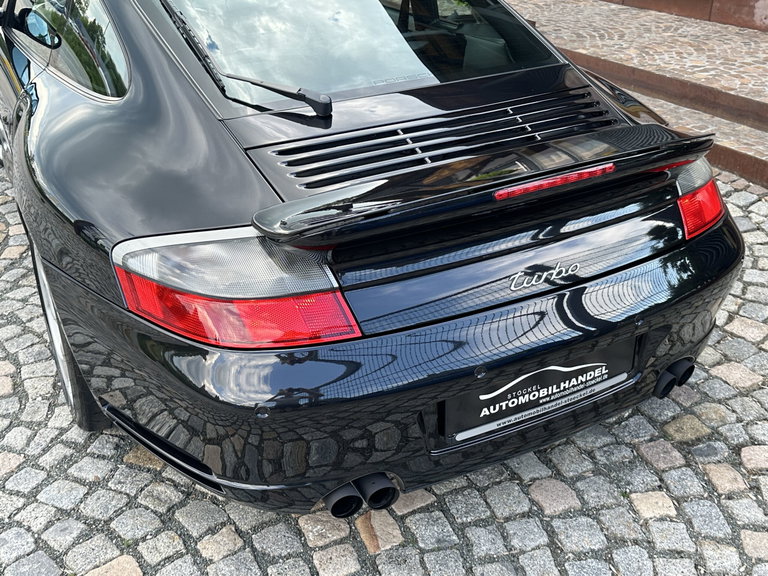 Porsche 996 Turbo