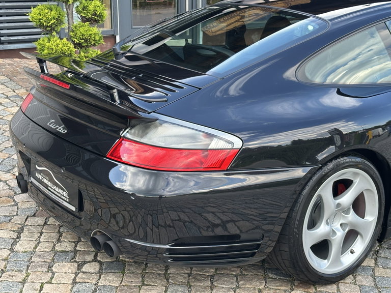 Porsche 996 Turbo