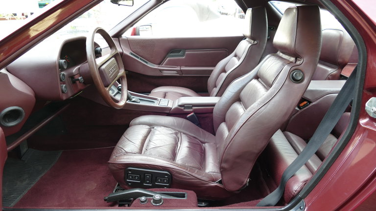 Porsche 928 S