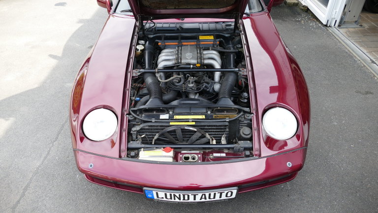 Porsche 928 S