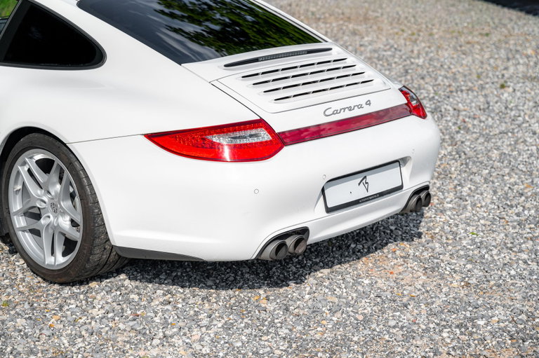 Porsche 997.2 Carrera 4