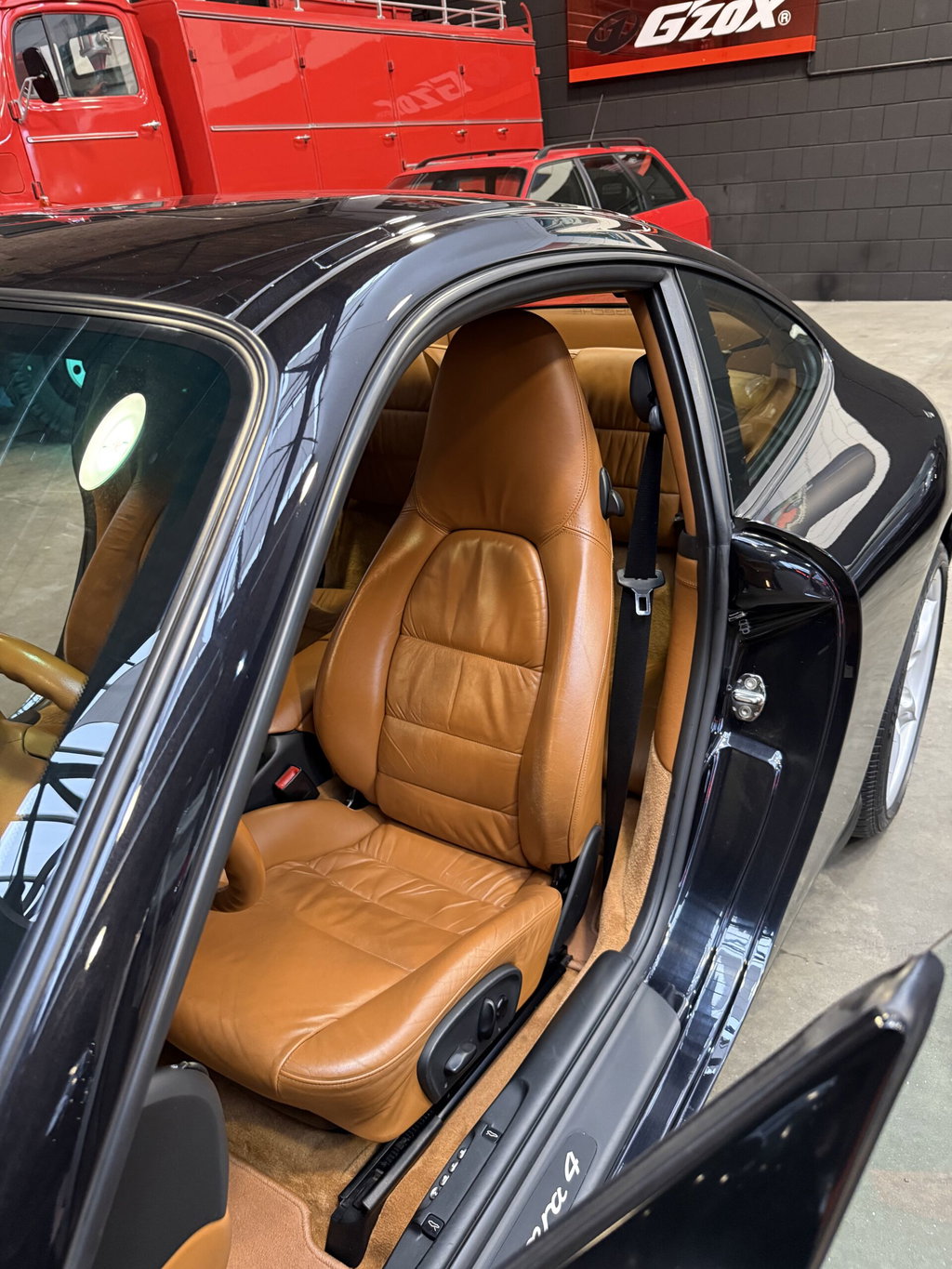 Porsche 996.2 Carrera 4