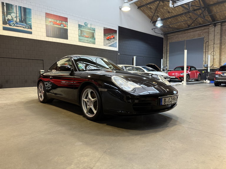 Porsche 996.2 Carrera 4