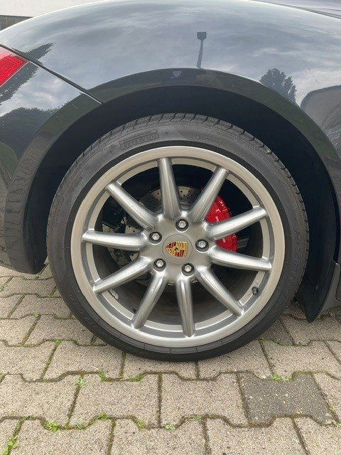 Porsche 987 Cayman S