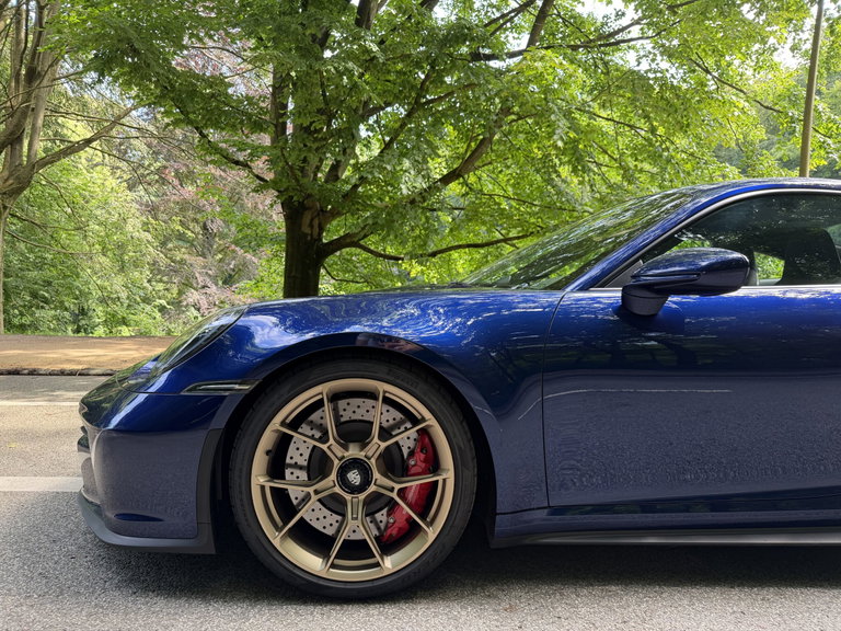 Porsche 992 GT3 Touring