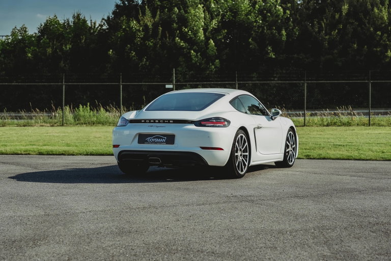 Porsche 718 Cayman
